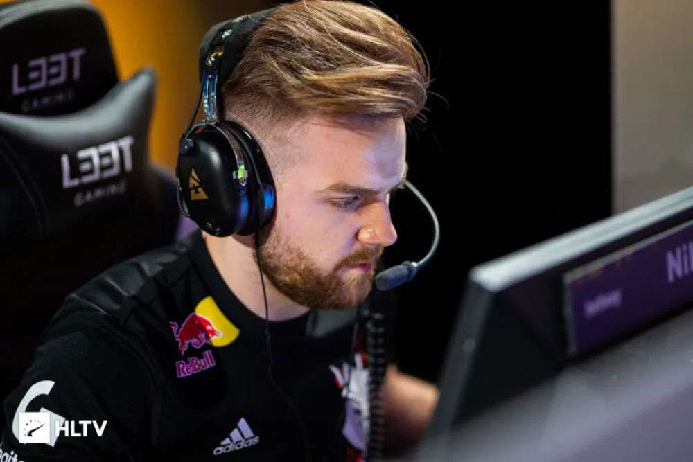 你认为 LPL 已经回到了黑暗时代吗？它未能赢得六场国际比赛的胜利。